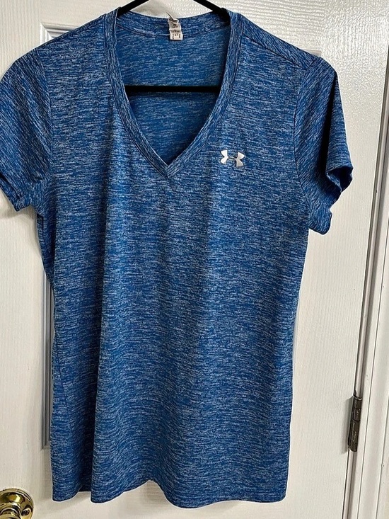 Under Armour Tops - Under Armour Women's UA Tech™ Twist V-Neck Short Sleeve T-Shirt Tech Twist